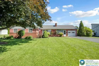 13 Ridgewood Road, Easton, PA 18045 - Photo 1