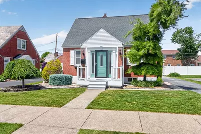 417 E Fairview Street, Bethlehem City, PA 18018 - Photo 1
