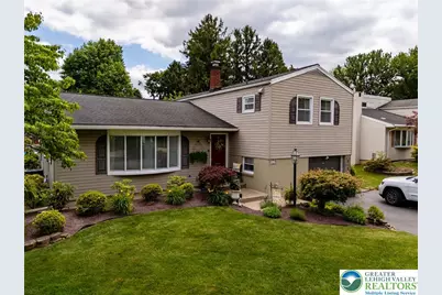 2087 Hopewell Road, Bethlehem City, PA 18017 - Photo 1