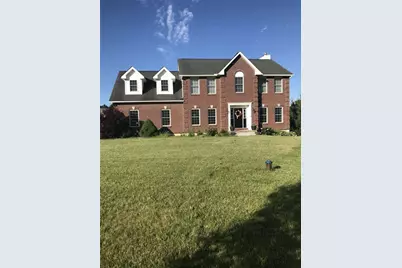 211 Bushkill Terr, Bushkill Twp, PA 18064 - Photo 1