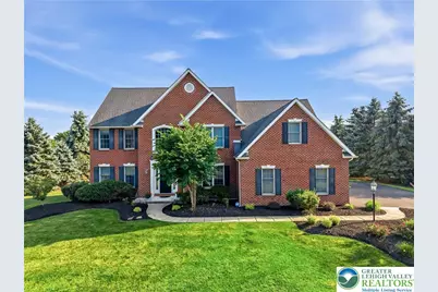 13 Country Road, Allen Township, PA 18067 - Photo 1