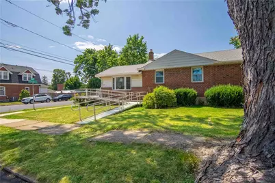 1403 N New Street, Bethlehem City, PA 18018 - Photo 1