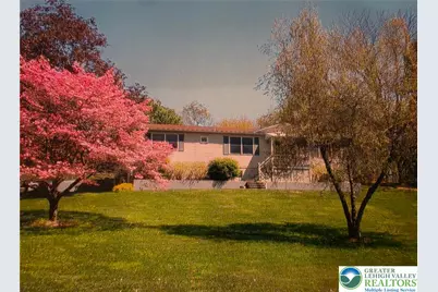 475 Sunrise Boulevard, Upper Mt Bethel Twp, PA 18343 - Photo 1