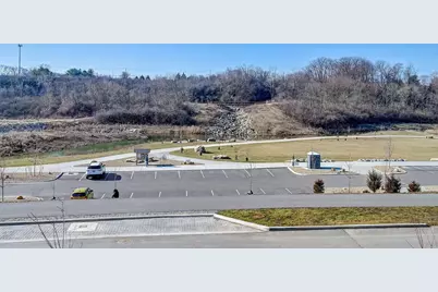 2290 Quarry Trails Drive, Columbus, OH 43228 - Photo 43