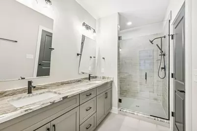 290 Dickenson Street, Columbus, OH 43215 - Photo 25