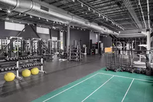 290 Dickenson St, Columbus, OH 43215 - Photo 45