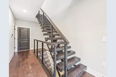 290 Dickenson Street, Columbus, OH 43215 - Photo 15