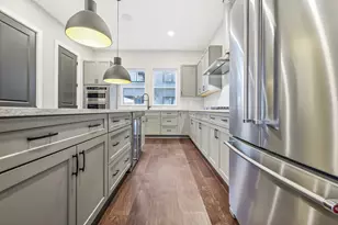 290 Dickenson St, Columbus, OH 43215 - Photo 5