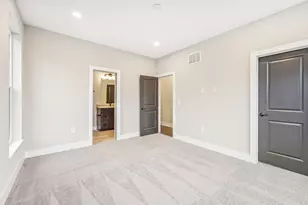 290 Dickenson St, Columbus, OH 43215 - Photo 29