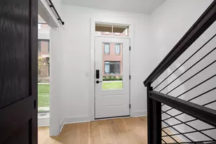 506 Riverfront Ln, Columbus, OH 43201 - Photo 21