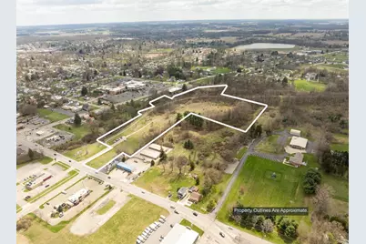 825 Harding Way W, Galion, OH 44833 - Photo 3