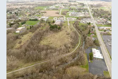 825 Harding Way W, Galion, OH 44833 - Photo 13