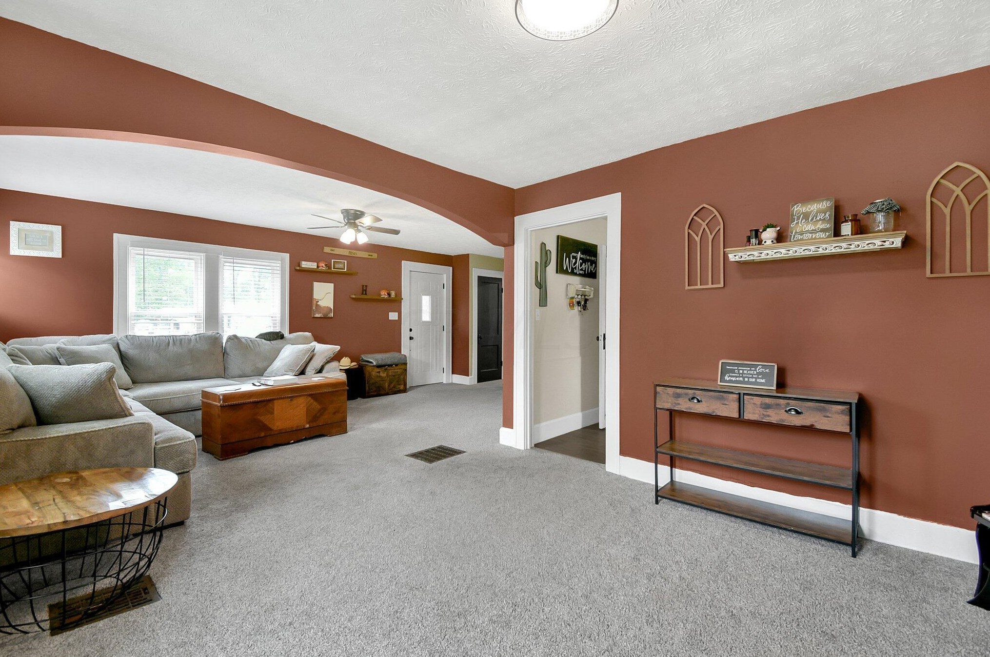 2476 Fair Ave, Lancaster OH 43130-9071 exterior