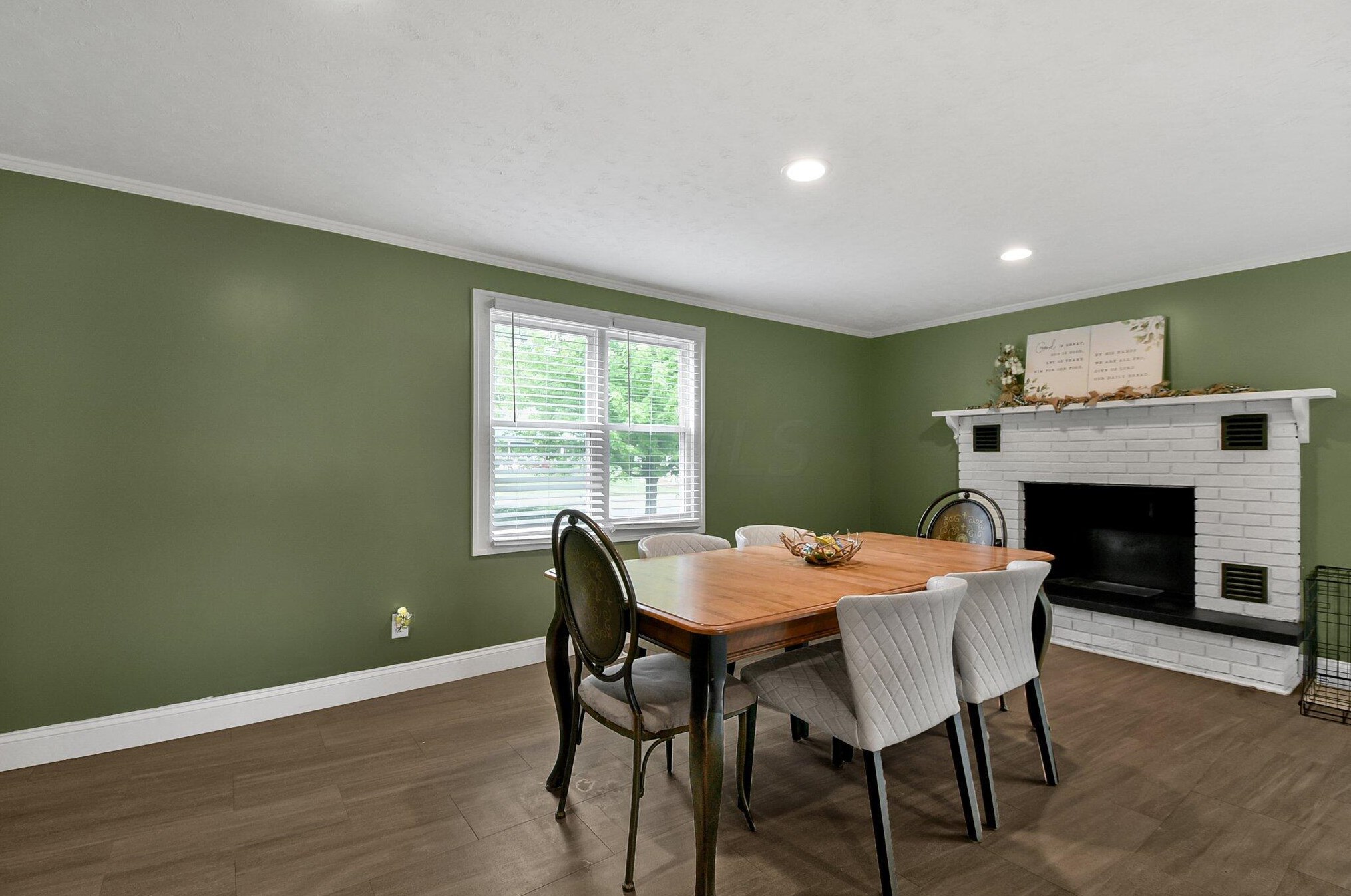 2476 Fair Ave, Lancaster OH 43130-9071 exterior