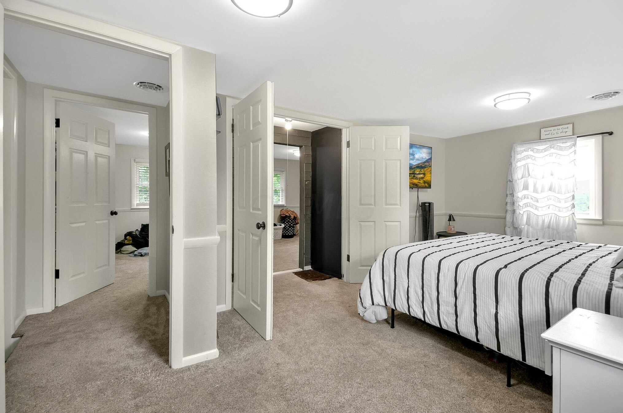 2476 Fair Ave, Lancaster OH 43130-9071 exterior