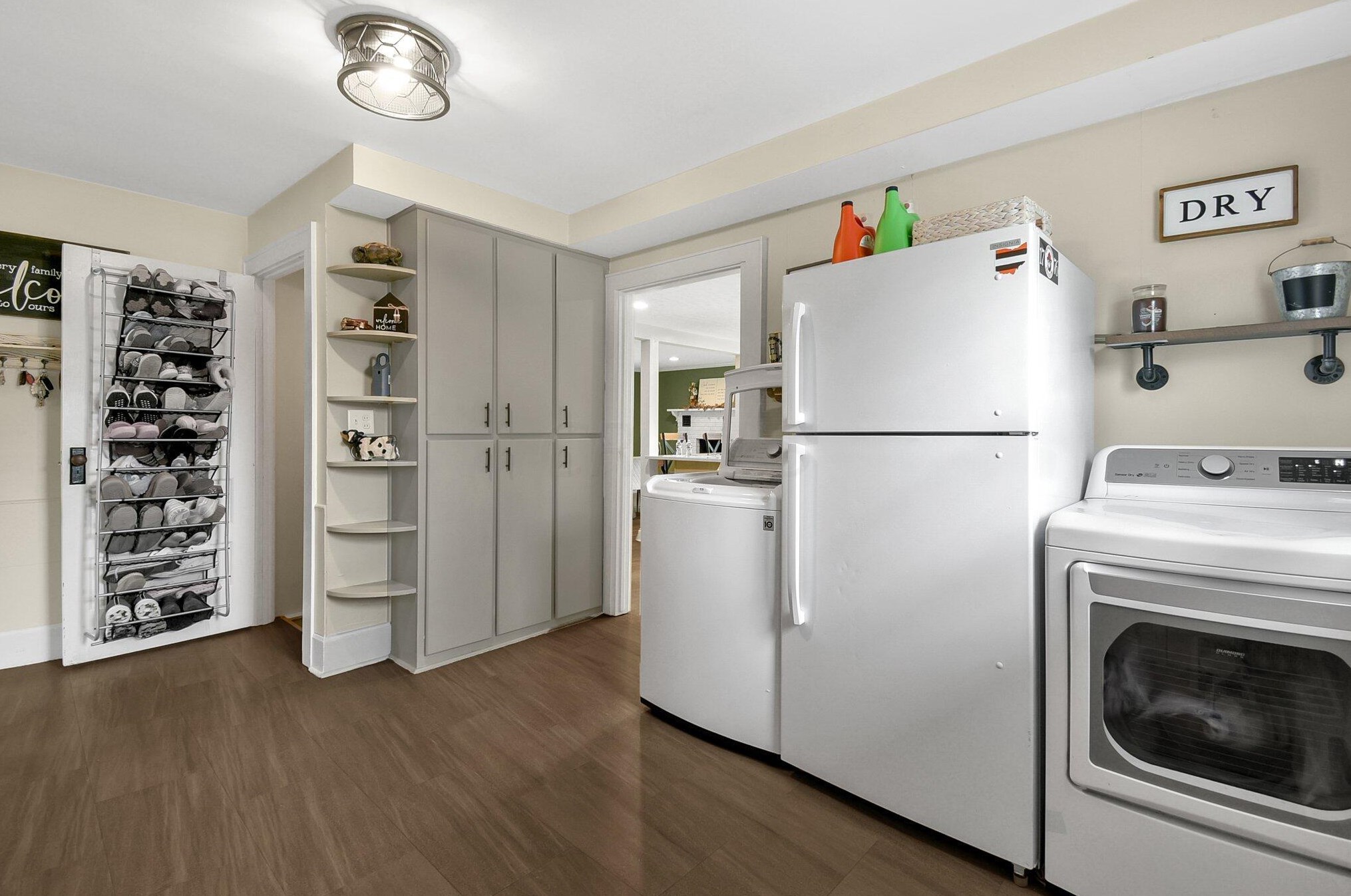 2476 Fair Ave, Lancaster OH 43130-9071 exterior