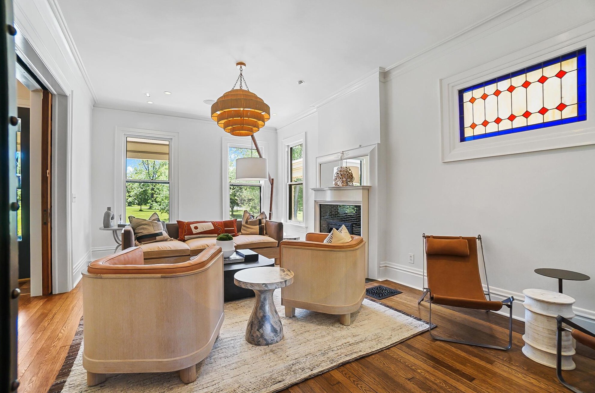 158 Buttles Ave, Columbus OH 43215-1402 exterior