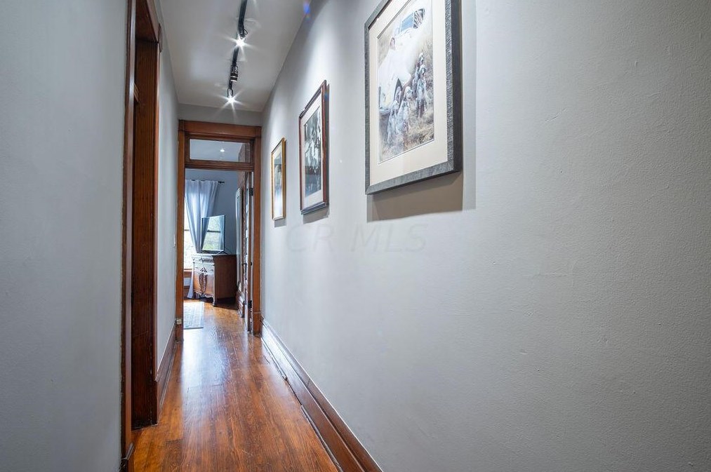 106 Thurman Ave, Columbus OH 43206-3135 exterior