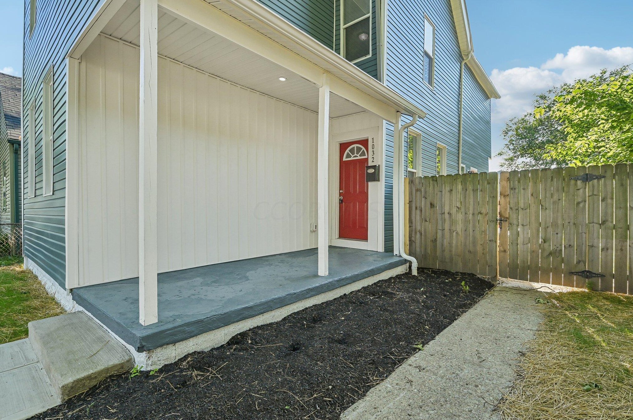 1032 Seymour Ave, Columbus OH 43206-1839 exterior