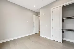 270 Dickenson St, Columbus, OH 43215 - Photo 25