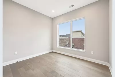 270 Dickenson Street #403, Columbus, OH 43215 - Photo 17