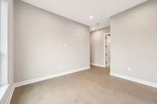 270 Dickenson St, Columbus, OH 43215 - Photo 19