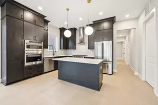 270 Dickenson St, Columbus, OH 43215 - Photo 5