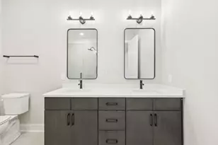 270 Dickenson St, Columbus, OH 43215 - Photo 13