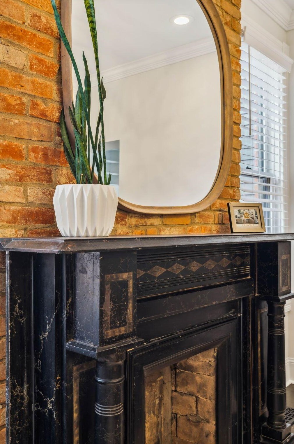 181 Thurman Ave, Columbus OH 43206-3216 exterior