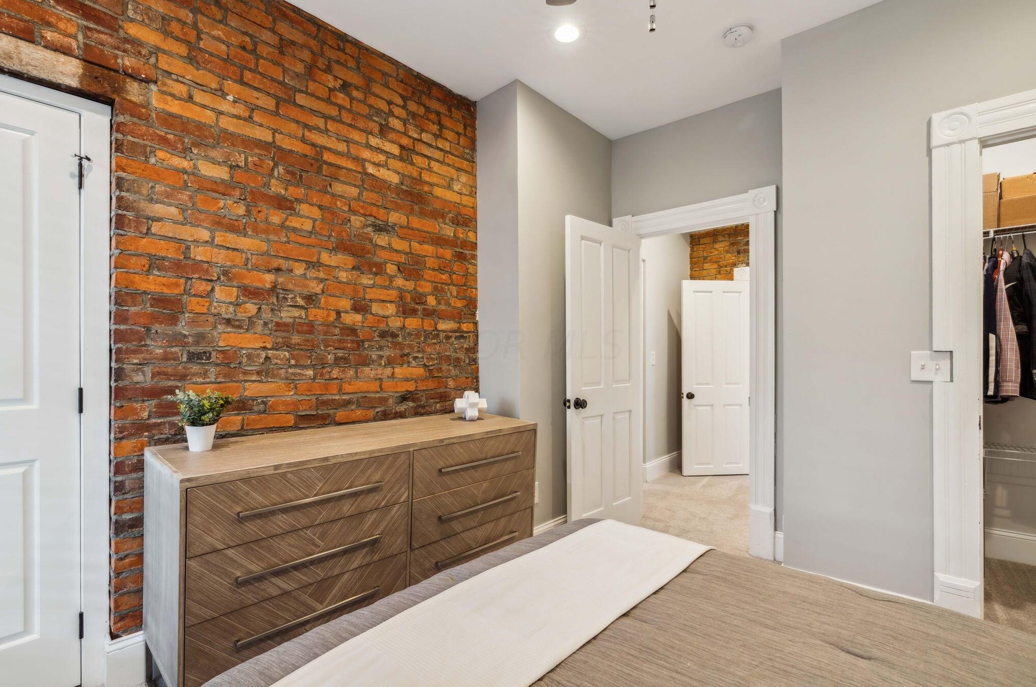 181 Thurman Ave, Columbus OH 43206-3216 exterior