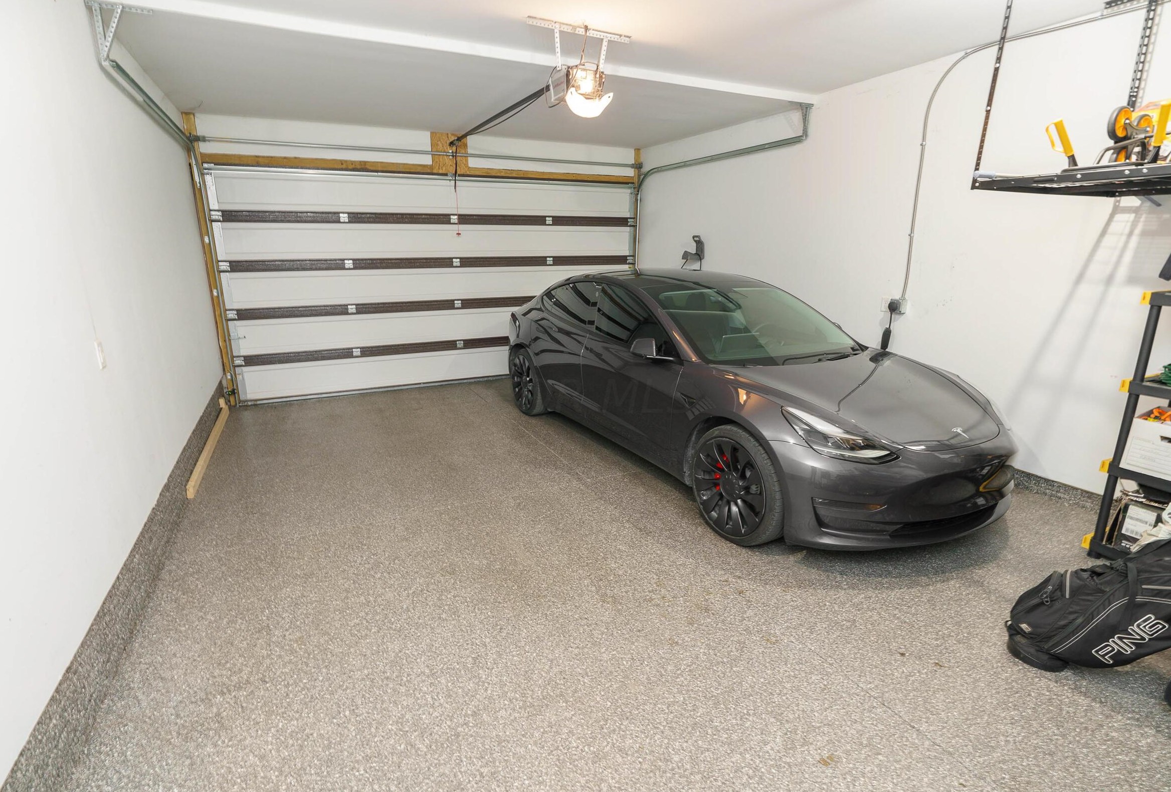 890 Front St, Columbus OH  43206-2521 exterior