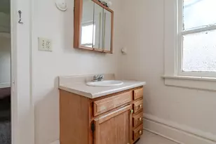 9-11-15 E Norwich Ave, Columbus, OH 43201 - Photo 9