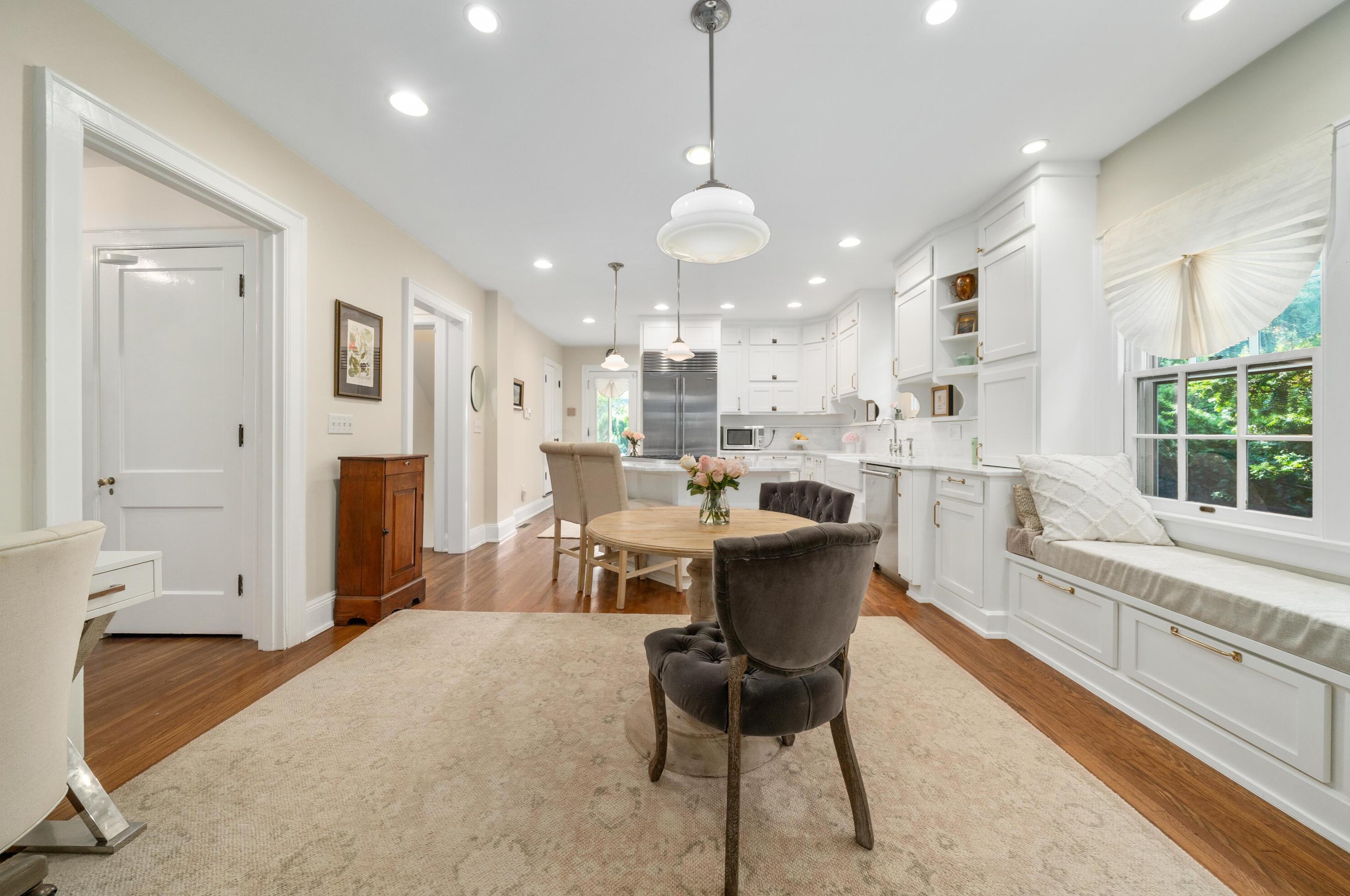 464 Parkview Ave, Columbus OH  43209-1011 exterior