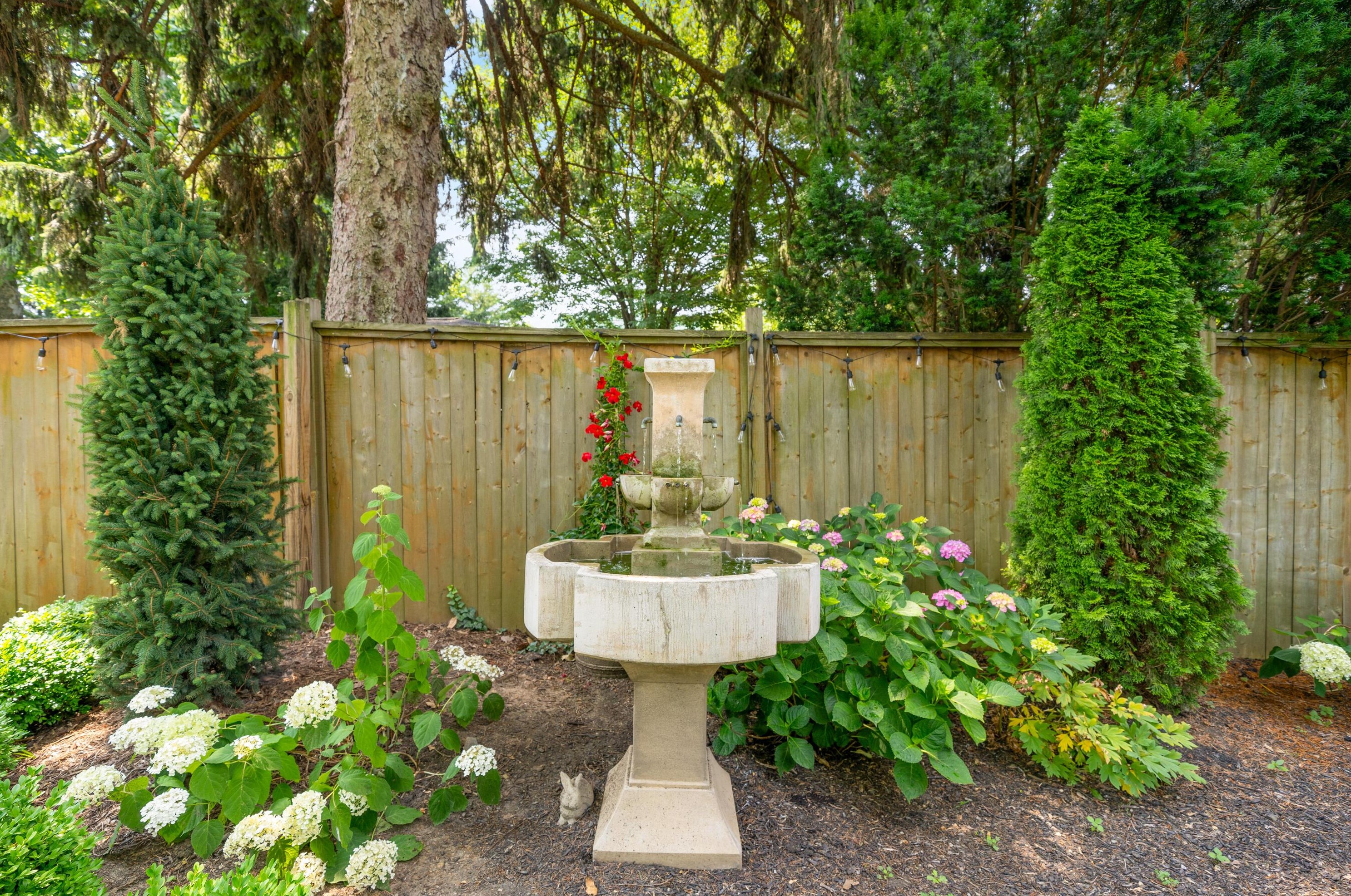 464 Parkview Ave, Columbus OH  43209-1011 exterior