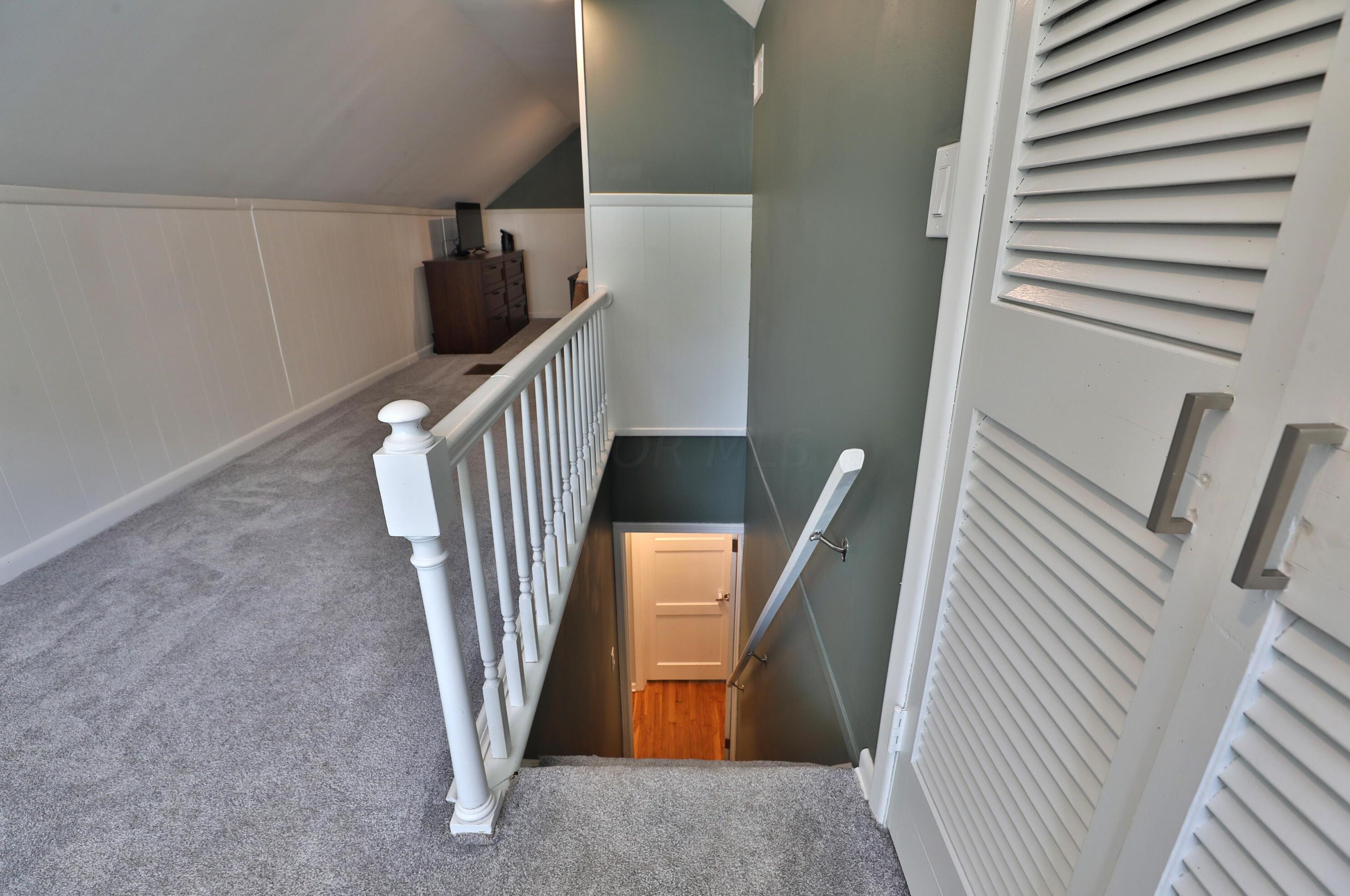 5690 Indianola Ave, Columbus OH 43085-3706 exterior