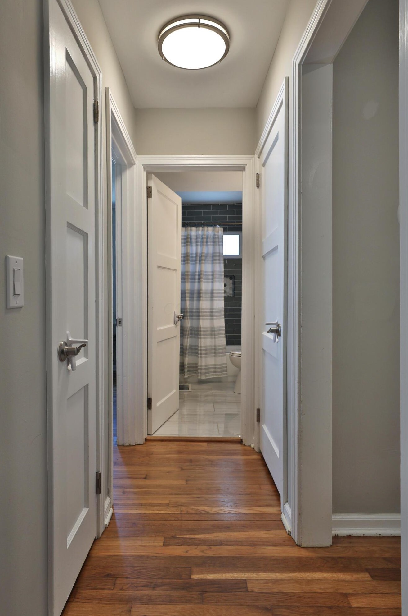 5690 Indianola Ave, Columbus OH 43085-3706 exterior