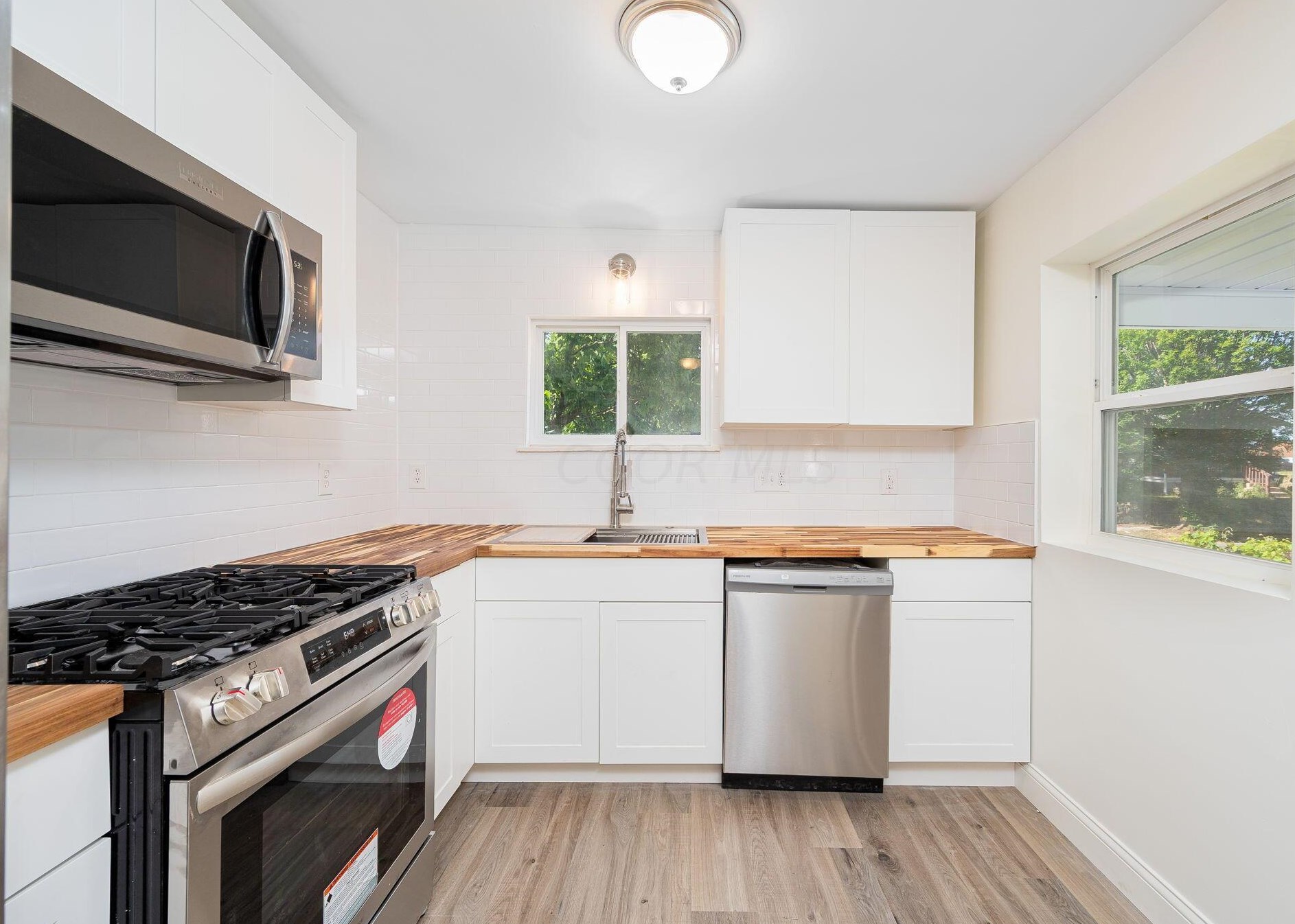 507 Woodrow Ave, Columbus OH  43207-2067 exterior