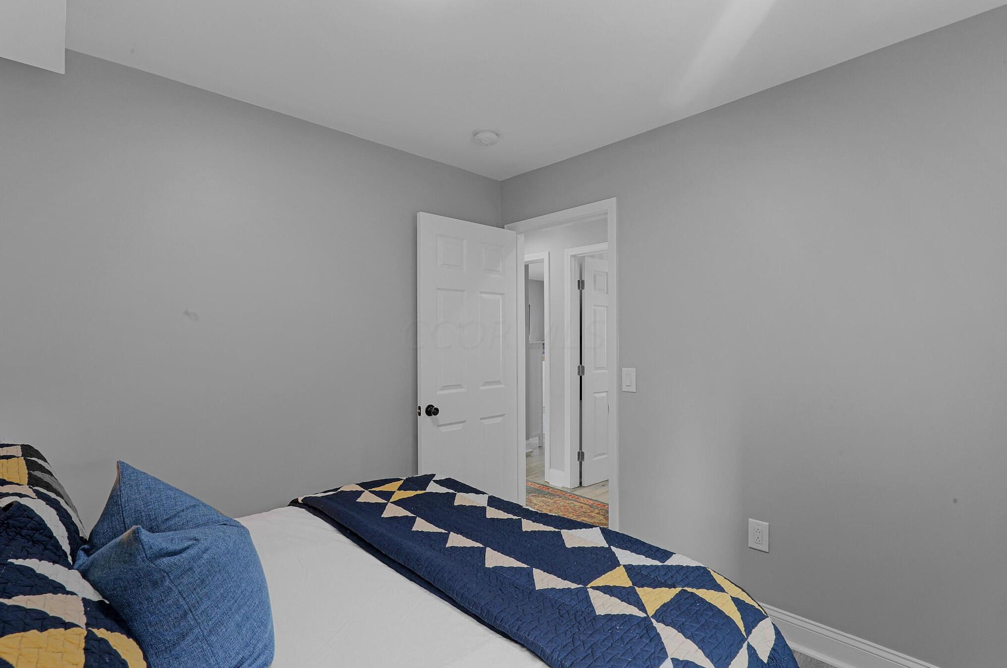 579 Fairwood Ave, Columbus OH 43205-2511 exterior