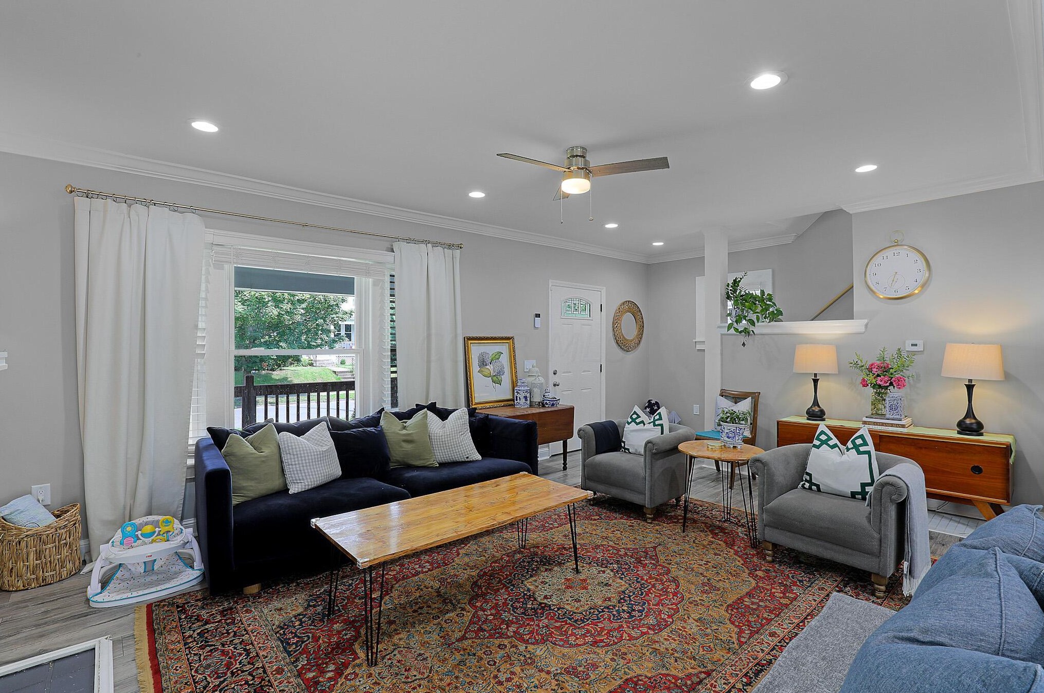 579 Fairwood Ave, Columbus OH 43205-2511 exterior