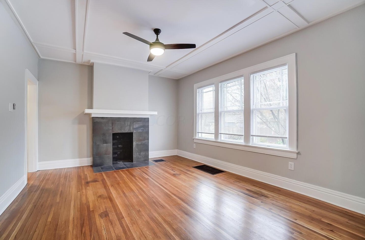 1685 Franklin Ave, Columbus OH 43085-3187 exterior