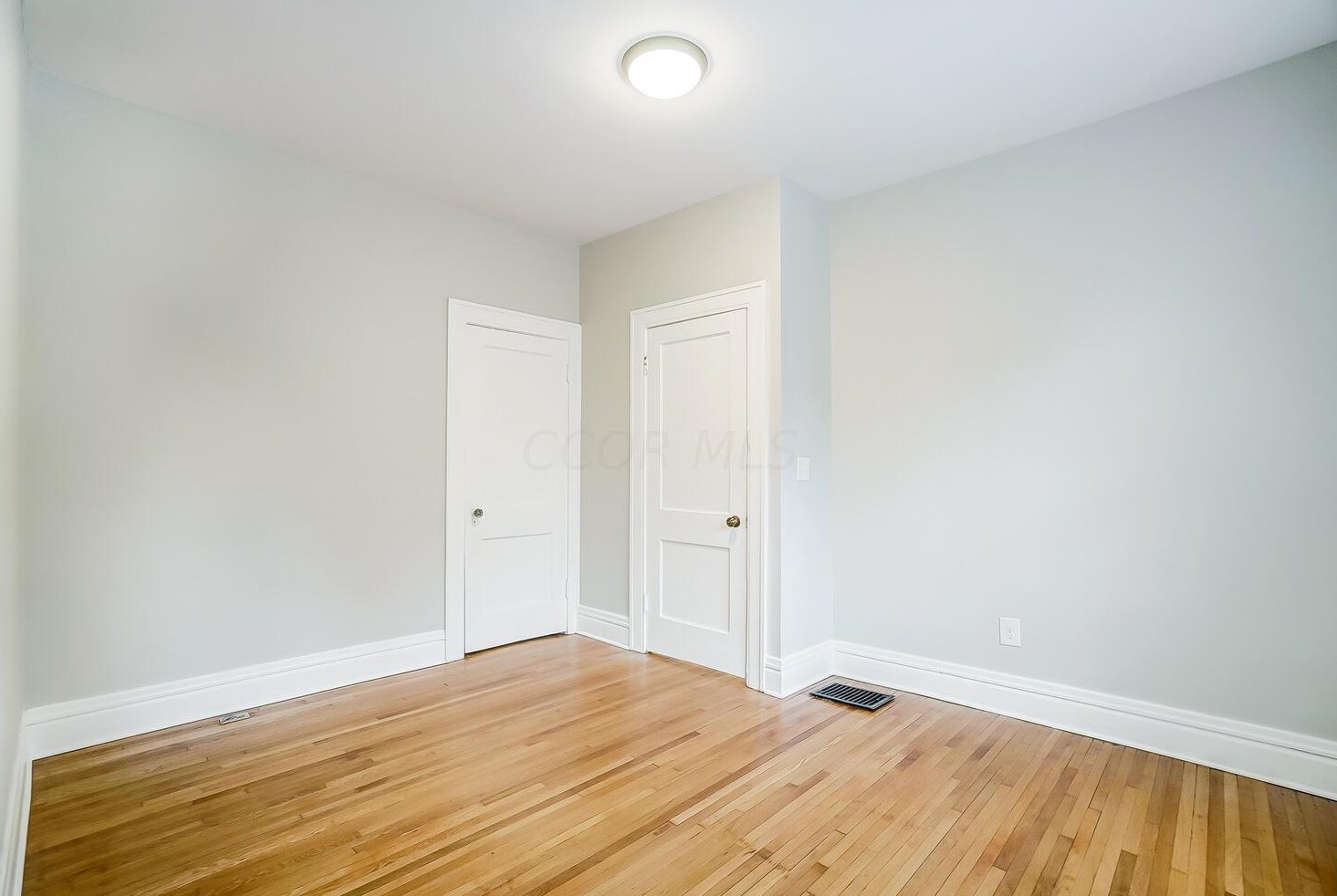 1685 Franklin Ave, Columbus OH 43085-3187 exterior