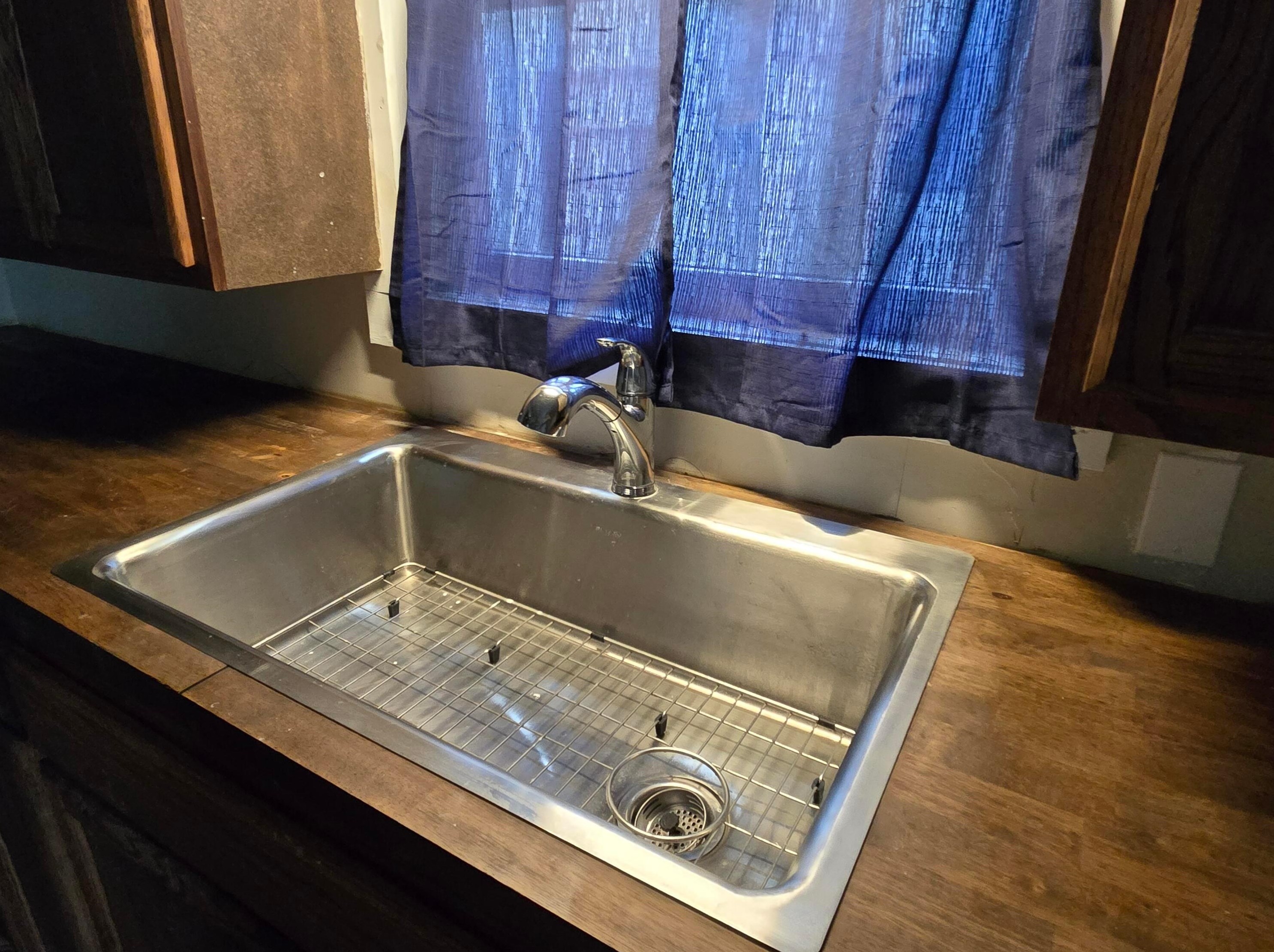 978 19 Ave, Columbus OH 43211-2458 exterior