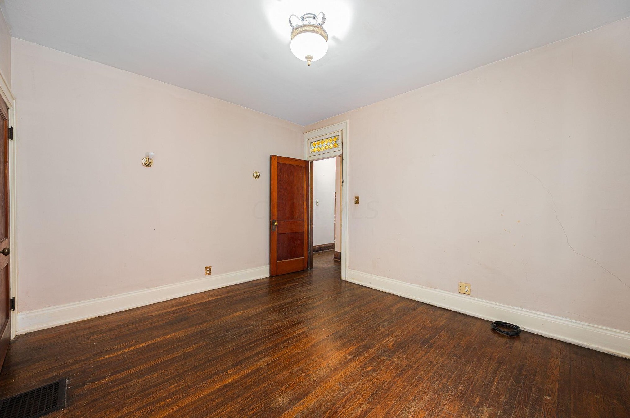 1321 Bryden Rd, Columbus OH 43205-2046 exterior