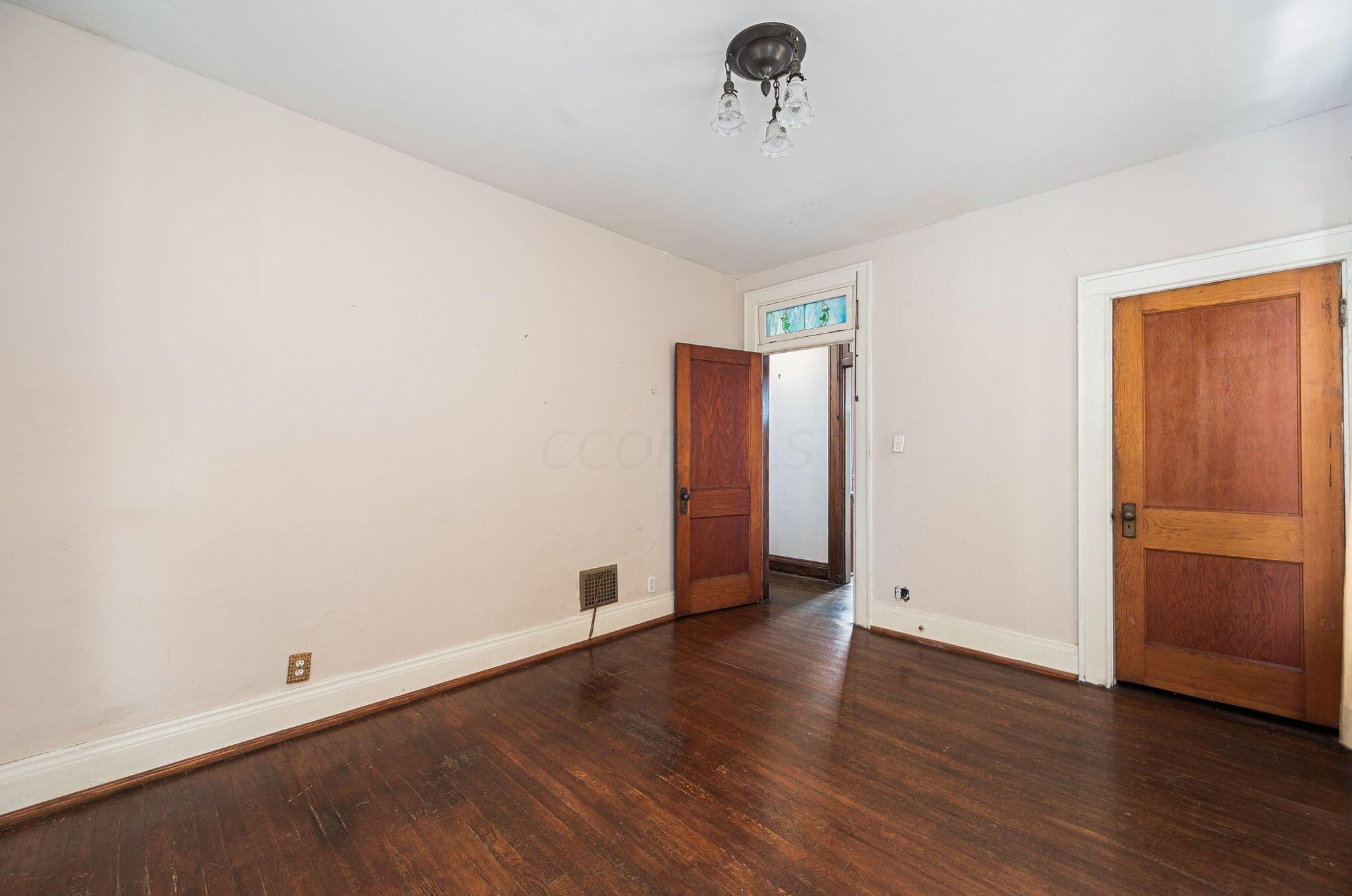 1321 Bryden Rd, Columbus OH 43205-2046 exterior