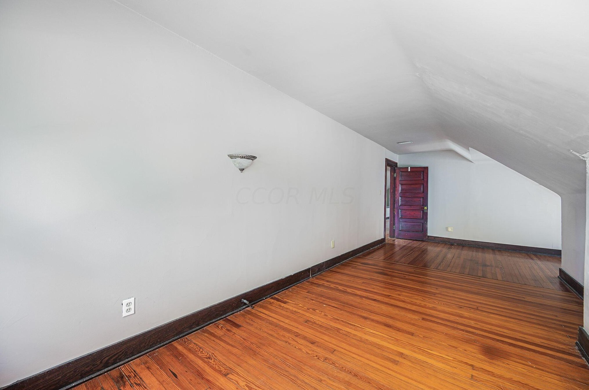 1321 Bryden Rd, Columbus OH 43205-2046 exterior