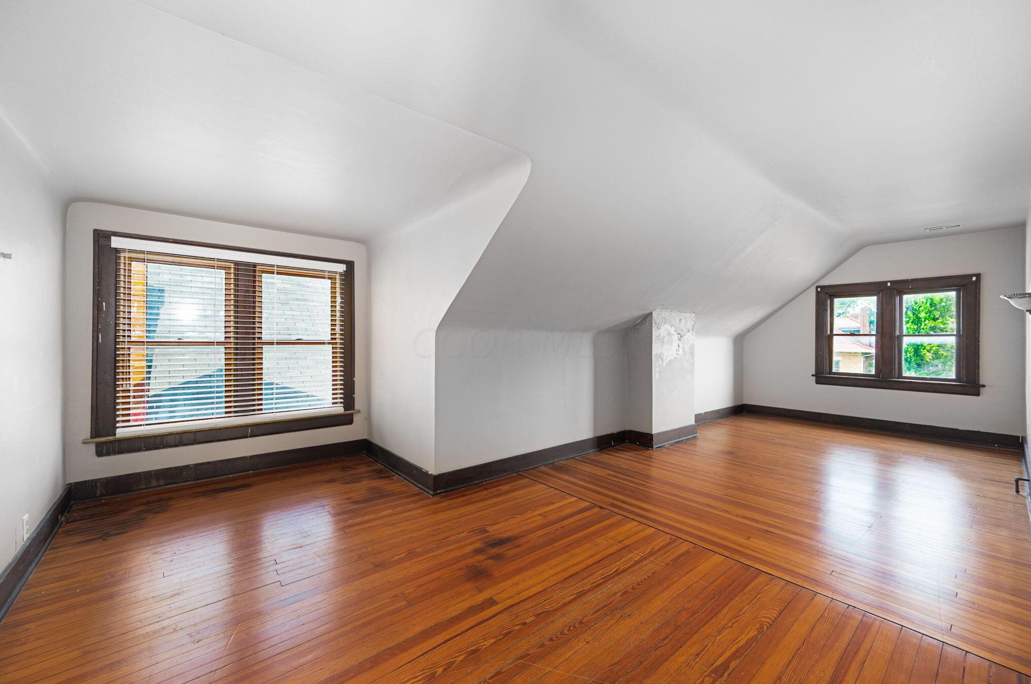 1321 Bryden Rd, Columbus OH 43205-2046 exterior