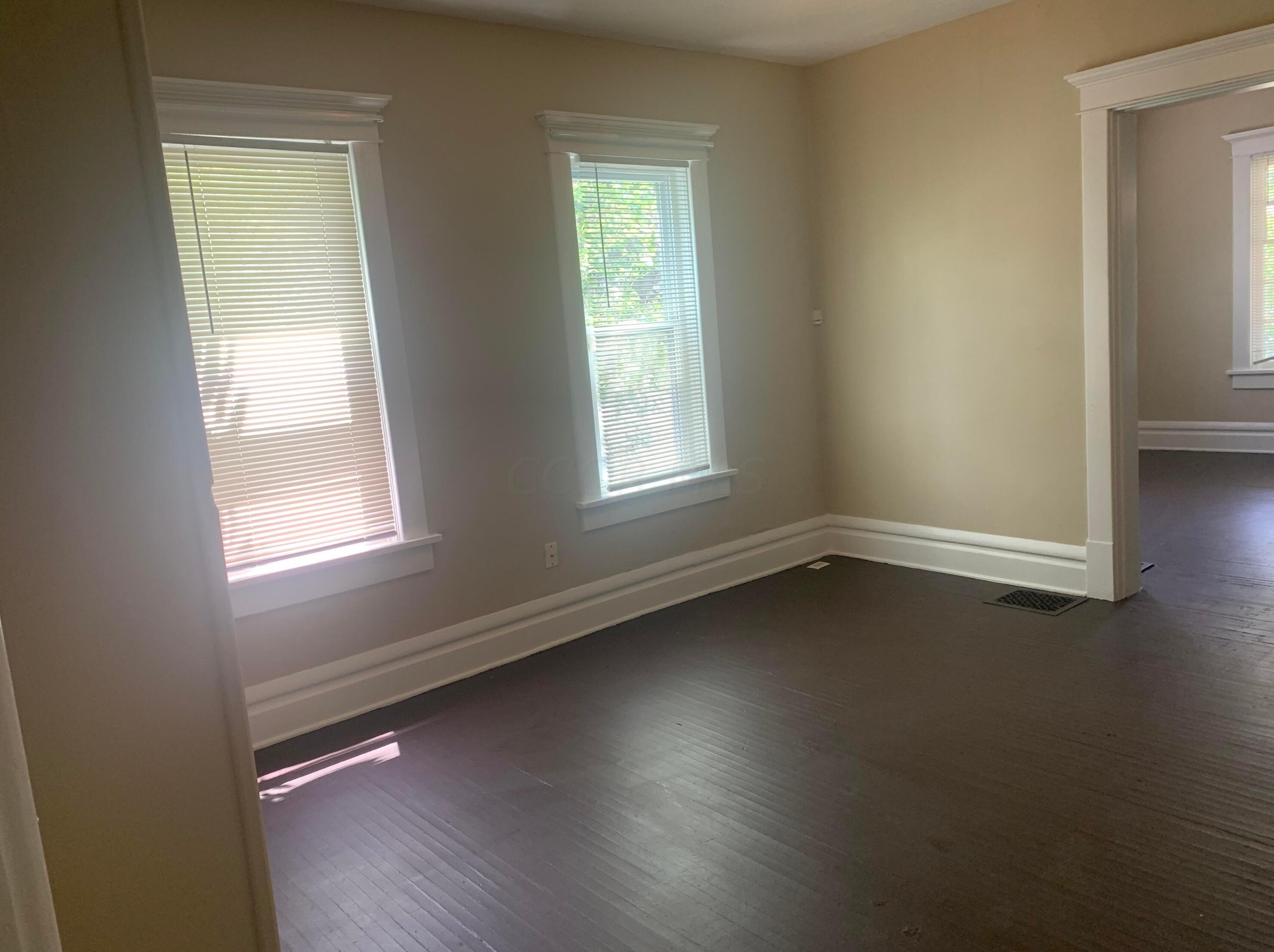 72 Eureka Ave, Columbus OH  43204-3200 exterior