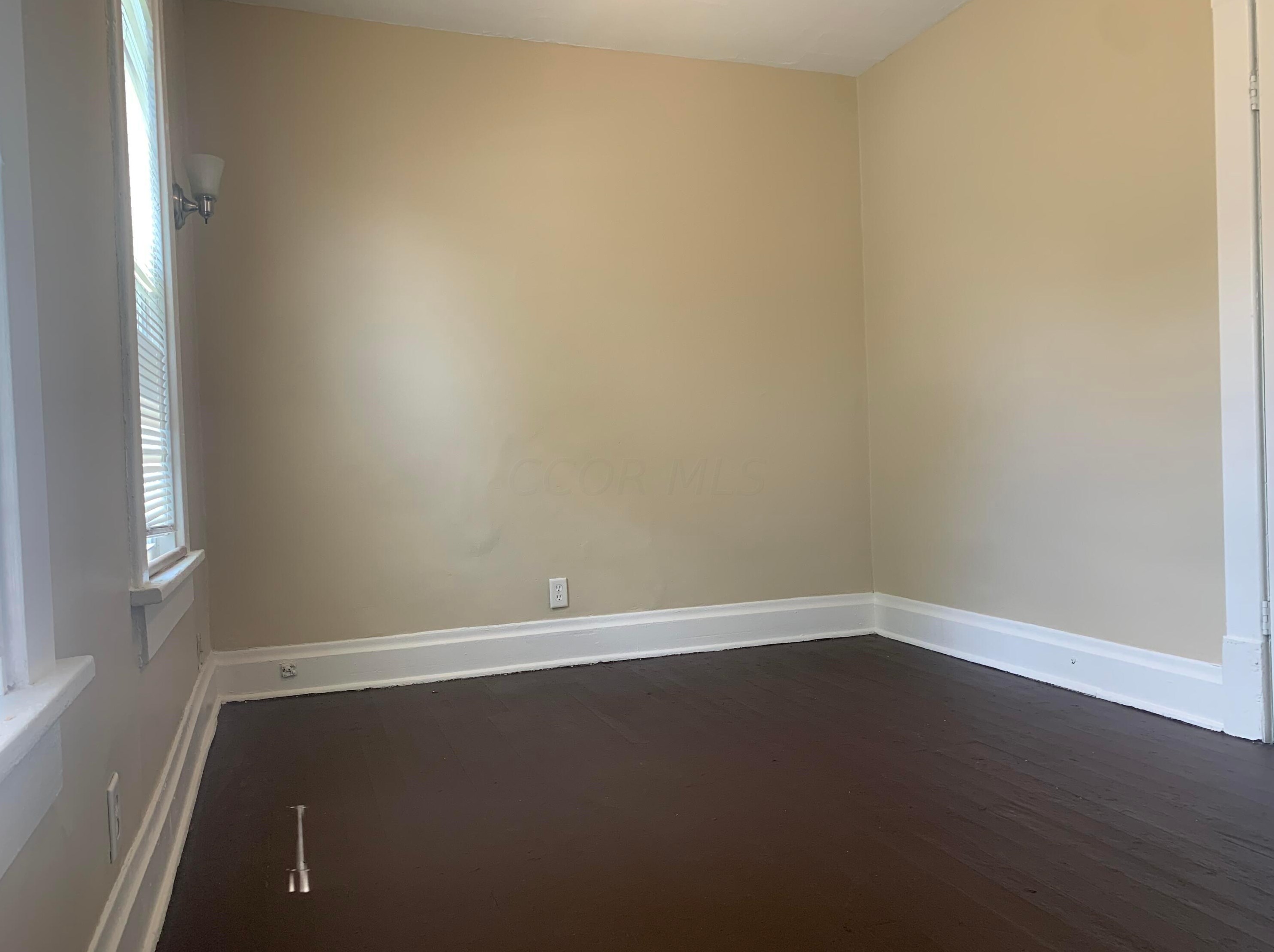 72 Eureka Ave, Columbus OH  43204-3200 exterior