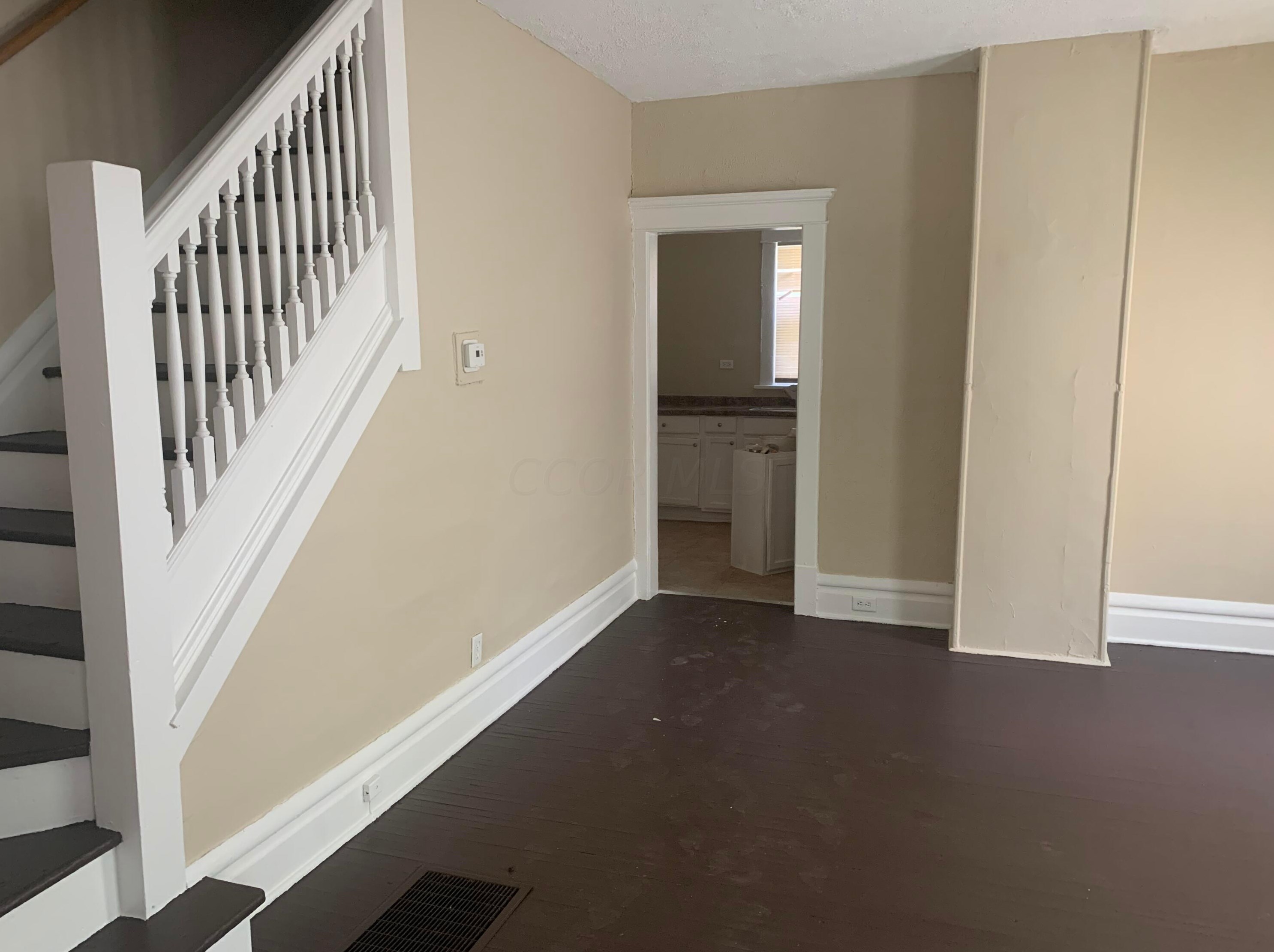 72 Eureka Ave, Columbus OH  43204-3200 exterior