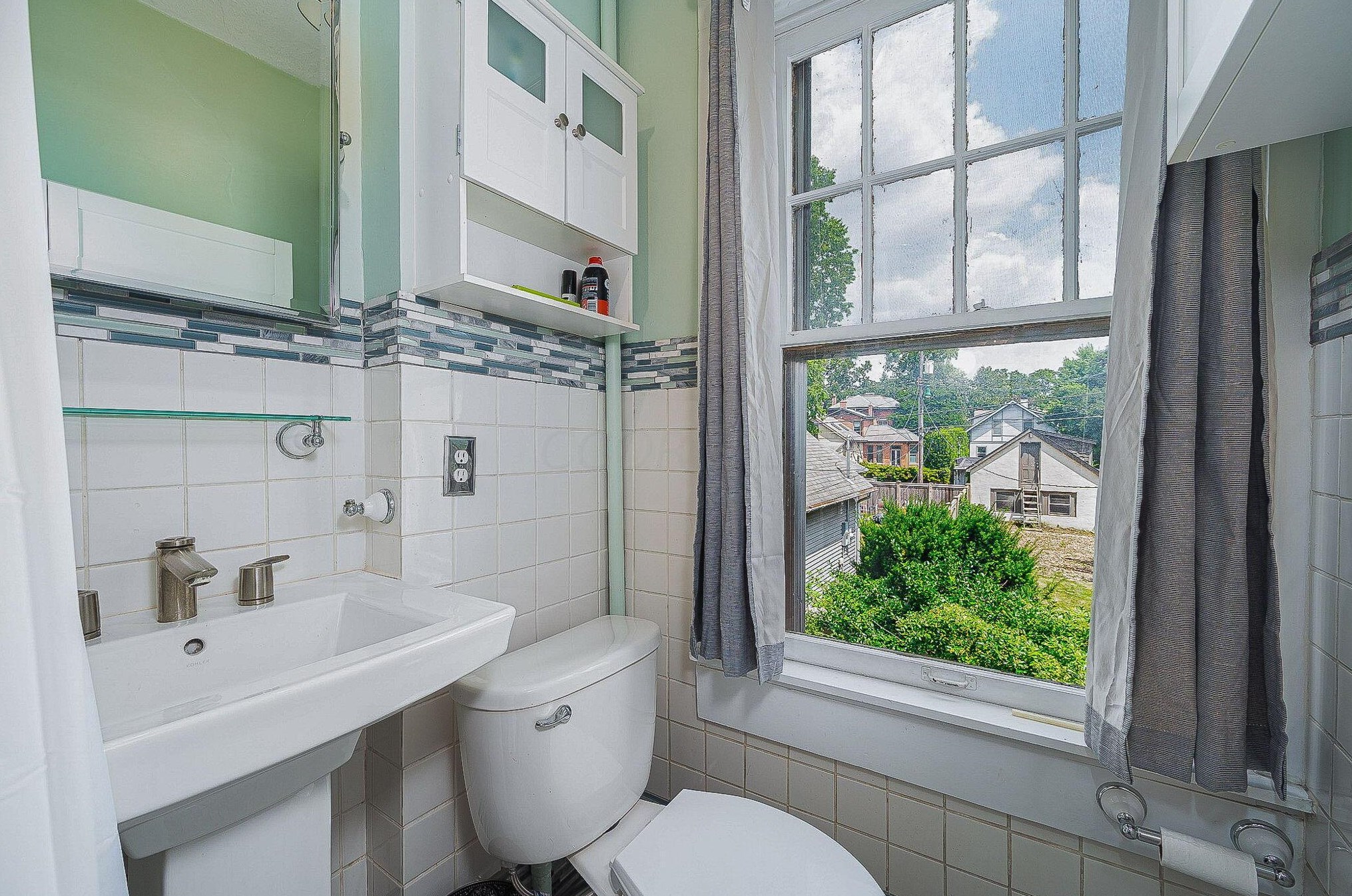 192 Thurman Ave, Columbus OH  43206-2630 exterior